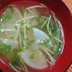 水菜と大根の味噌汁